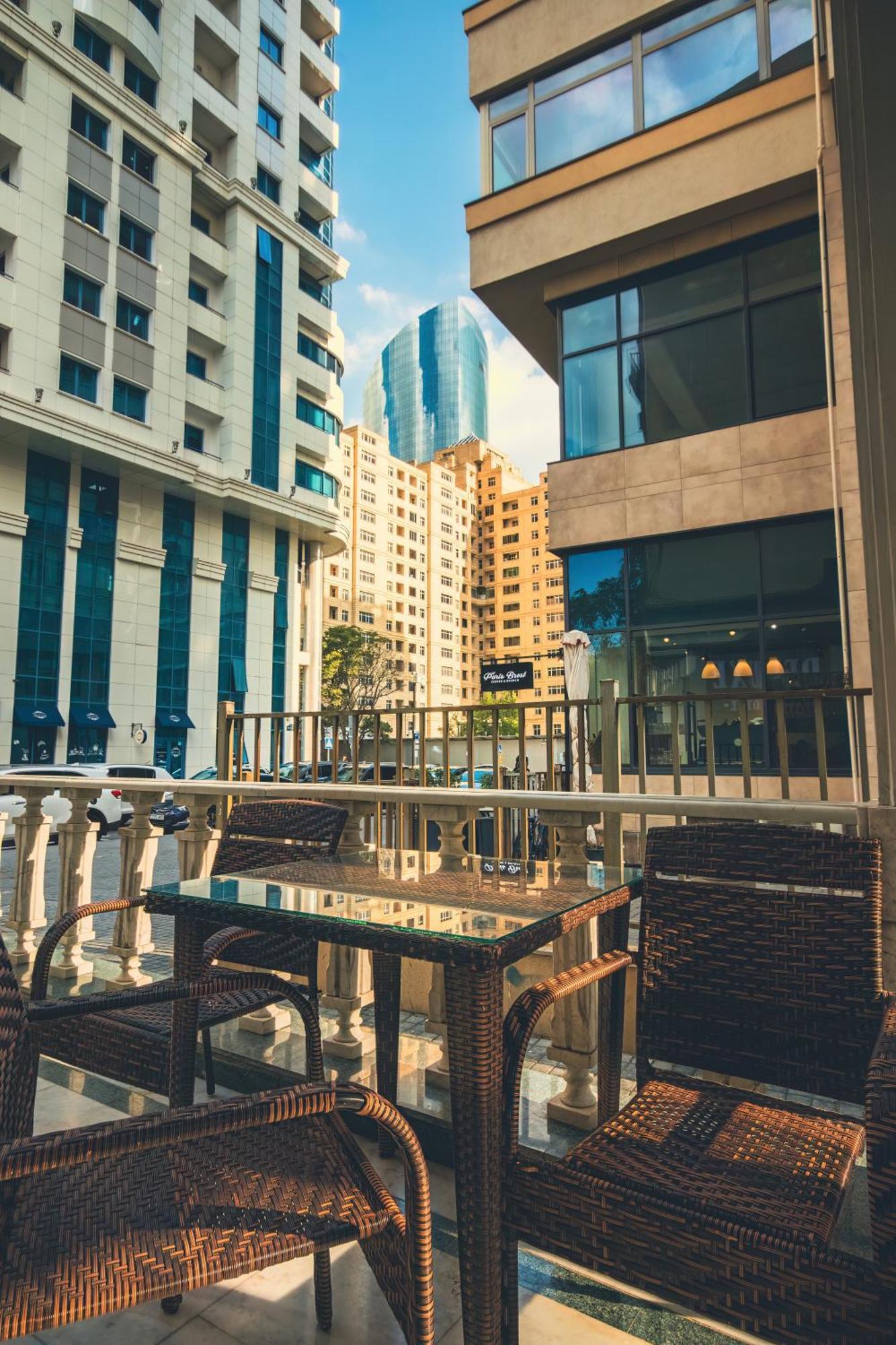 Deluxe Hotel Baku Exterior photo
